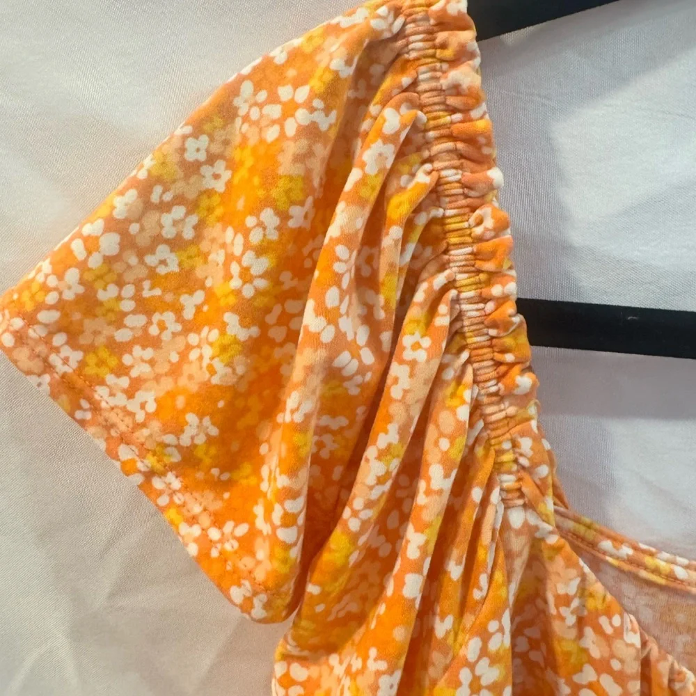 No Boundaries Orange Floral Ruffle Sleeve Peasant Top - Picture 3 of 6